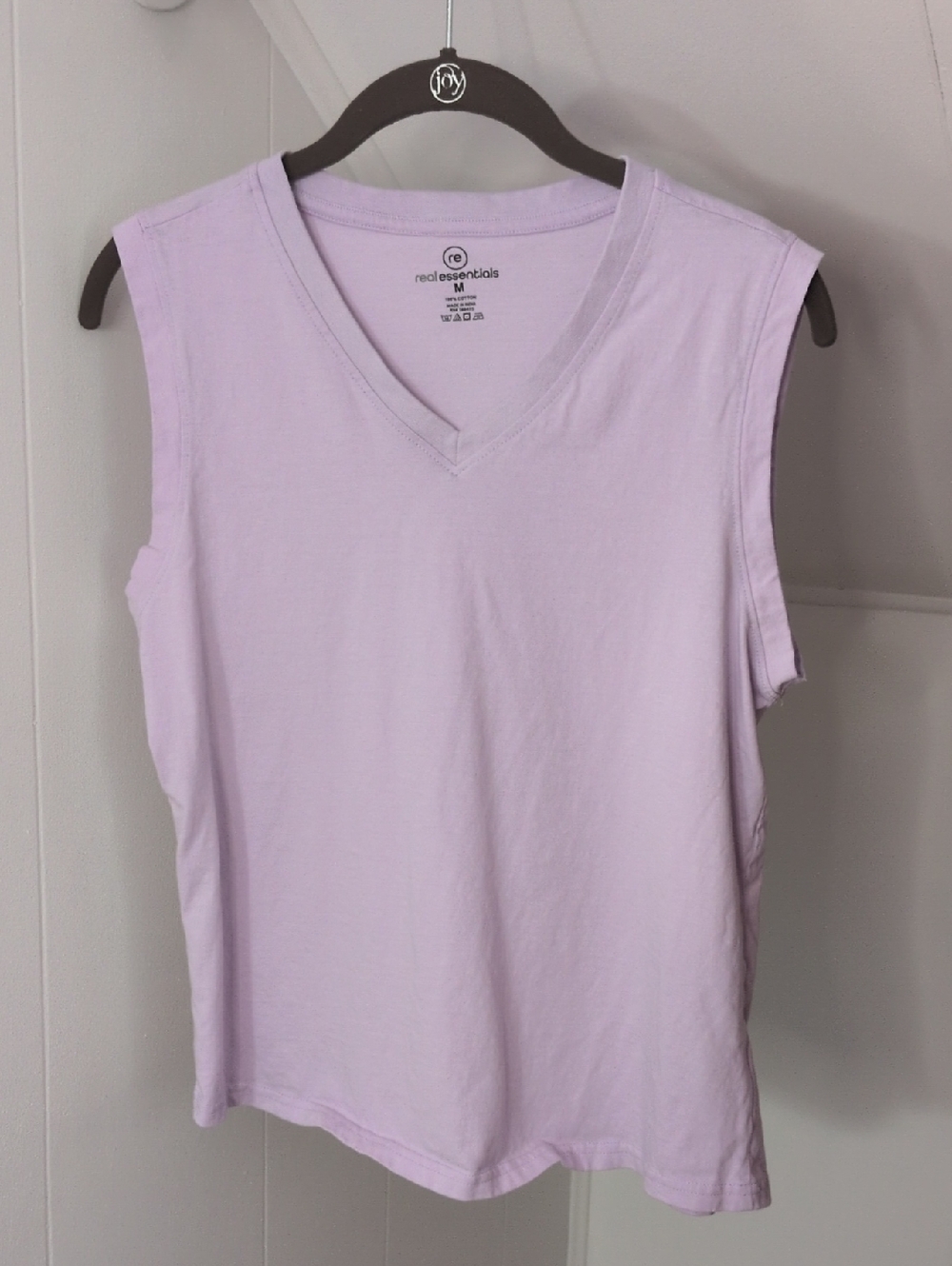 Lavender V-Neck Sleeveless Tank Top